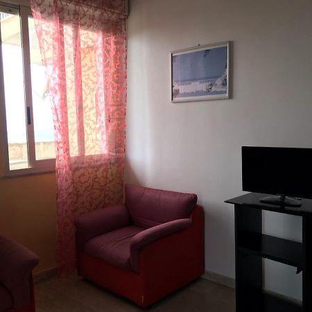 90Ss Apartament Daire Reggio di Calabria Dış mekan fotoğraf